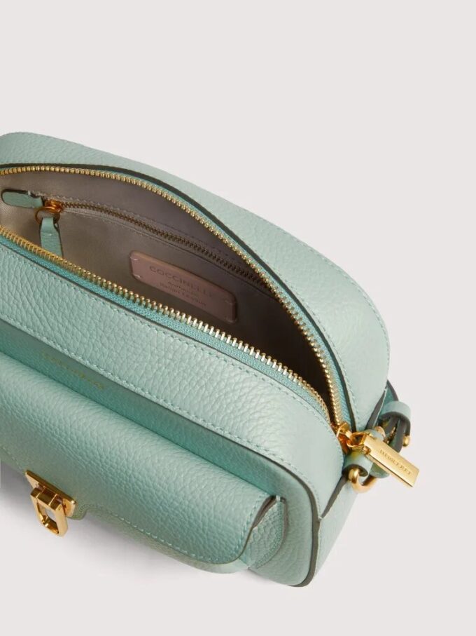 Coccinelle Beat Small