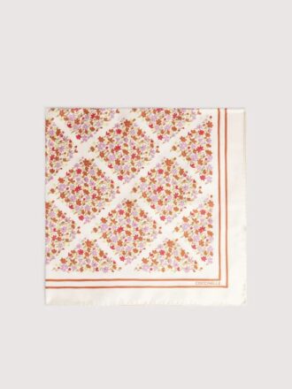 Coccinelle Sakura-blommor